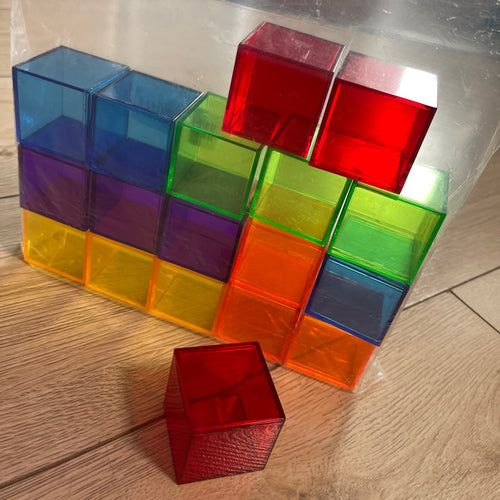 Juguete Genérico Educativo 18 Cubos Traslucidos De Colores