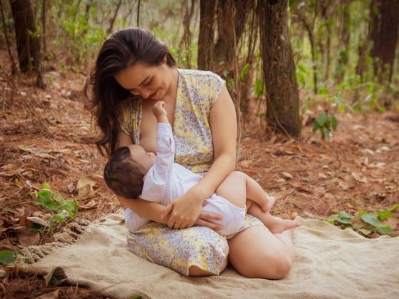 Mamá trabajadora y su lactancia materna