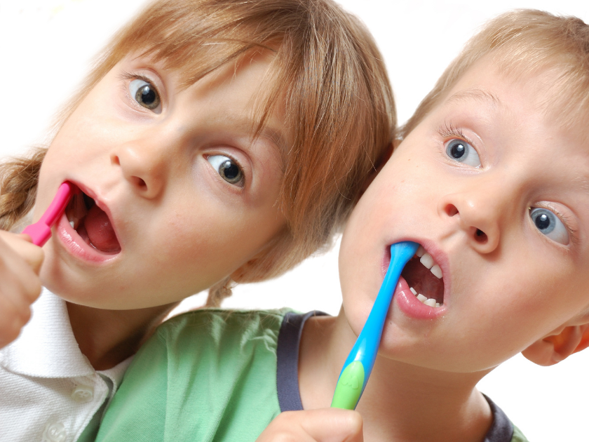 Teeth EGGSperiment para motivar a tu peque a que se lave los dientes